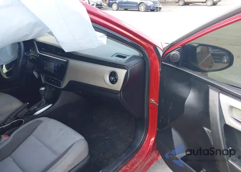 2019 Toyota Corolla Le z USA, uszkodzony, nr VIN 5YFBURHE4KP866665